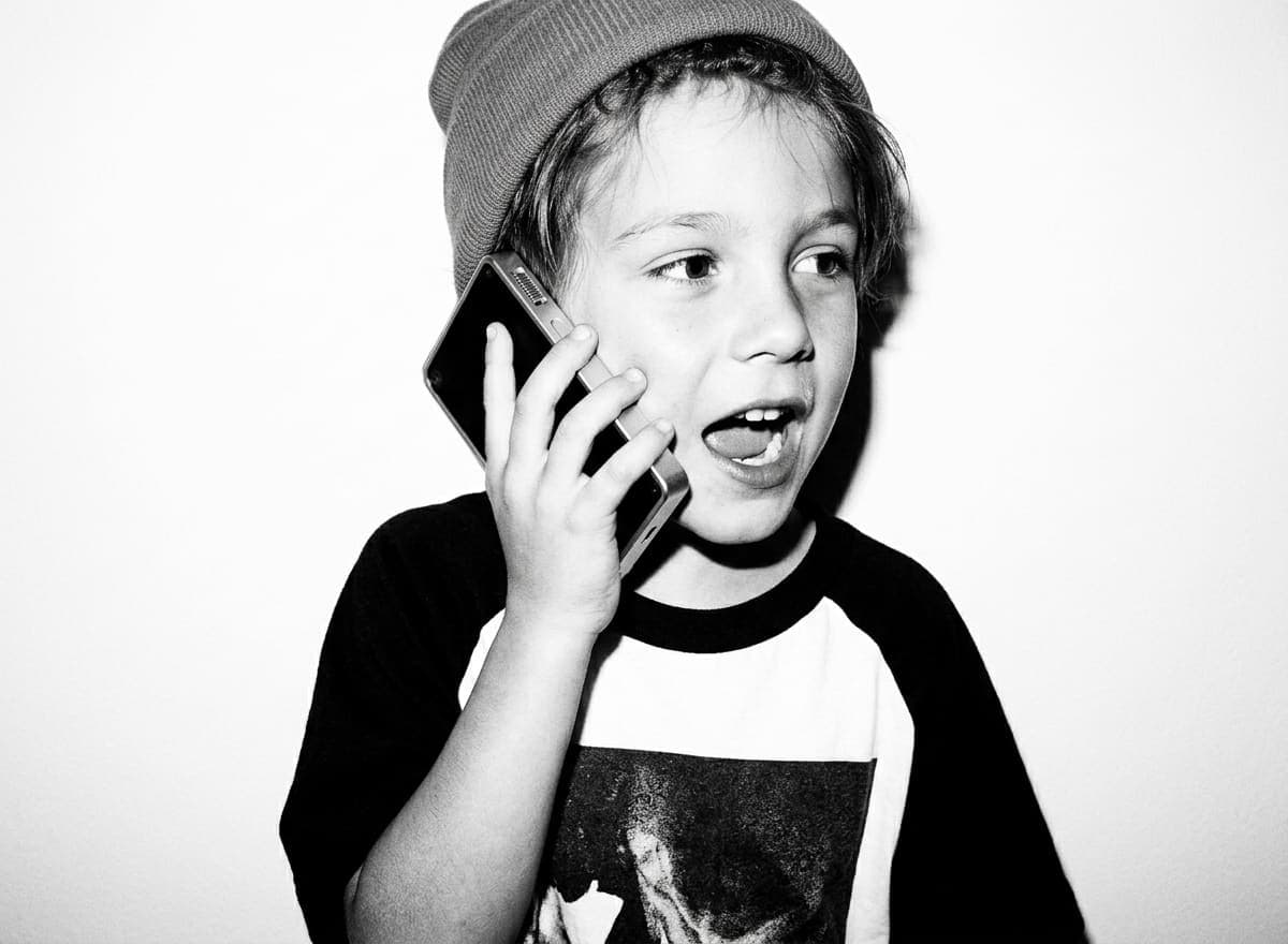 Young kid mid-conversation on LOUP